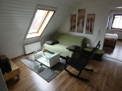 Ein Sitzbereich in der Unterkunft Nähe München - hell, zentral, ruhig, flughafennah
