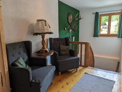 Ein Sitzbereich in der Unterkunft Der Wiesenhof