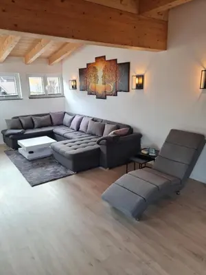 Ein Sitzbereich in der Unterkunft Bergkristall