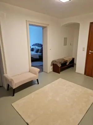 Ein Bett oder Betten in einem Zimmer der Unterkunft Quiet Family Apartment - 10 min to Center & Oktoberfest - Free Parking - near Nymphenburg Palace & Botanical garden