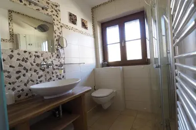Ein Badezimmer in der Unterkunft Ferienwohnungen Haus-Diane
