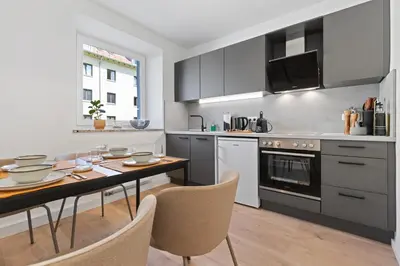 Küche/Küchenzeile in der Unterkunft ma suite - High-quality new apartment Augsburg
