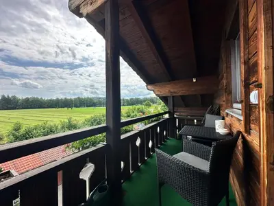 Ein Balkon oder eine Terrasse in der Unterkunft Ferienwohnung am Richterbichl