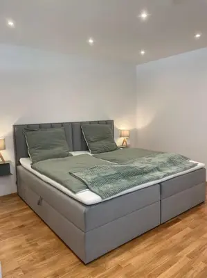 Ein Bett oder Betten in einem Zimmer der Unterkunft 1,5-Zimmer, Top ausgestattet, 4 Pers, Souterrain, Self Check-in, Parkplatz, Netflix & Amazon Prime