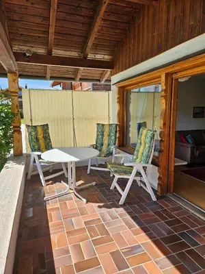 Ein Balkon oder eine Terrasse in der Unterkunft Ferienhaus am Tegernsee, Ferienhaus Gottschlicht