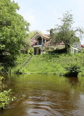 Naturlandschaft in der Nähe der Villa