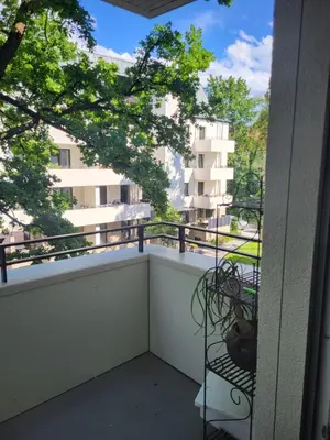 Ein Balkon oder eine Terrasse in der Unterkunft NewSuite-Englischen Garten 2 Zimmer Apartment