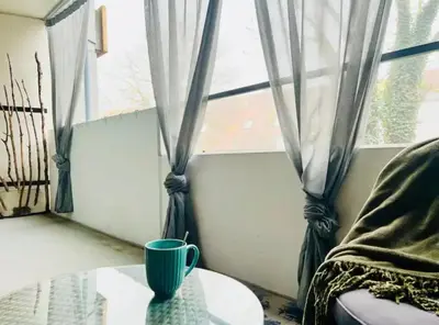 Ein Sitzbereich in der Unterkunft City flat 8