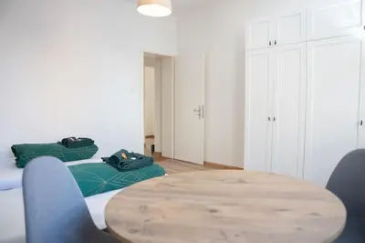 Ein Sitzbereich in der Unterkunft Helle 2-Zimmer Wohnung