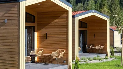 Das Gebäude in dem sich das Ferienhaus befindet
