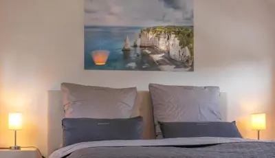 Ein Bett oder Betten in einem Zimmer der Unterkunft SweetHome - Maisonette Apartment, Parkplatz, WiFi, nähe Zentrum