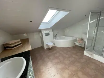 Ein Badezimmer in der Unterkunft Pension Mariandl Appartement 3