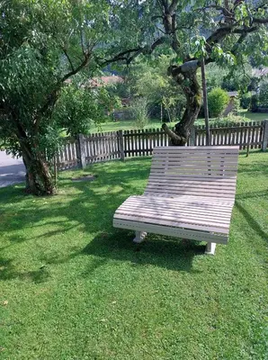 Ein Garten an der Unterkunft Ferien by Wallners