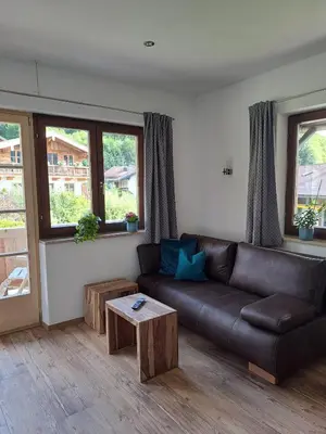 Ein Sitzbereich in der Unterkunft Ferienwohnungen Nagel, Kreuth-Enterbach