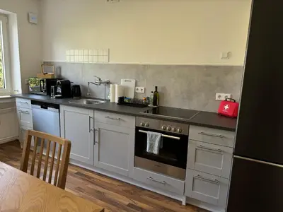 Küche/Küchenzeile in der Unterkunft Mickey Flat 3 Zimmer Wohnung in Vohburg mit Büro