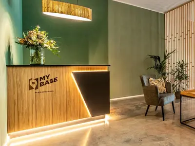 Ein Sitzbereich in der Unterkunft Hotel MY BASE