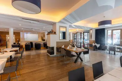 Ein Sitzbereich in der Unterkunft Bayer 89 Vi Vadi Hotel