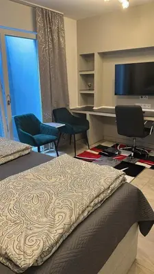 TV/Unterhaltungsangebot in der Unterkunft Einzimmerwohnung mit Küche und großem Bad