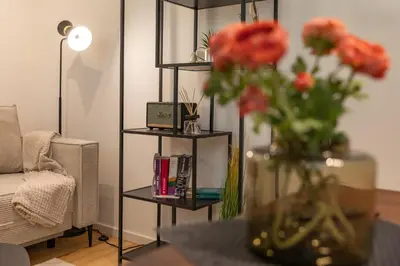 Ein Bett oder Betten in einem Zimmer der Unterkunft SweetHome - Küche, Stellplatz, WLAN, Nähe S-Bahn