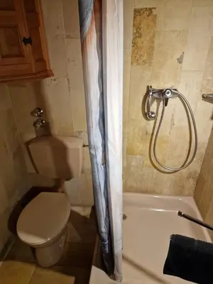 Ein Badezimmer in der Unterkunft Perfektes Alpenrefugium mit Hüttencharacter