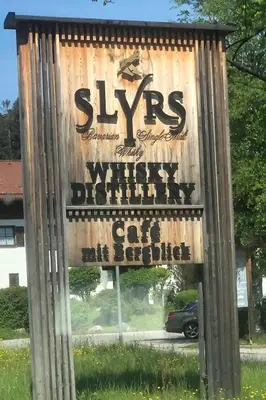 Ein Zertifikat, Auszeichnung, Logo oder anderes Dokument, das in der Unterkunft SeelenbaumlerIn ausgestellt ist