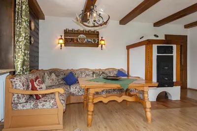 Ein Sitzbereich in der Unterkunft Gästehaus Karwendelblick - FerienwohnungParterre