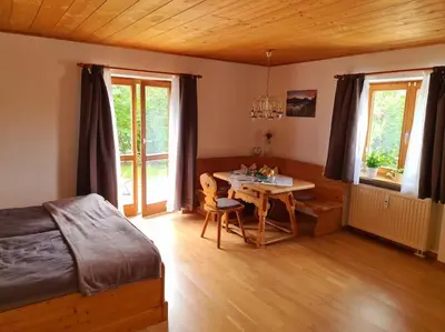 Ein Bett oder Betten in einem Zimmer der Unterkunft Ruhige Ferienwohnung in Bad Tölz