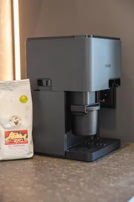 Kaffee-/Teezubehör in der Unterkunft Graf Chiemo Suites - direkt am Chiemsee mit separatem Seezugang
