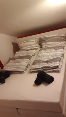 Ein Bett oder Betten in einem Zimmer der Unterkunft Schöne Wohnung zentral Ingolstadt