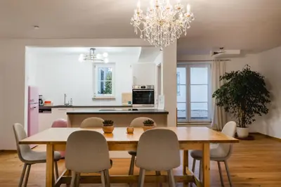 Küche/Küchenzeile in der Unterkunft Ferienwohnung Jelen - Kaffee - Tee - Lichthof - 135 qm
