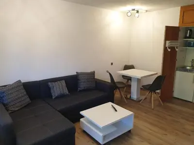 Grundriss der Unterkunft Voll möbilierte Fehrienwohnung neben schönklinik in Bad aibling