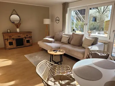 Ein Sitzbereich in der Unterkunft Ferienwohnung am Stadtpark