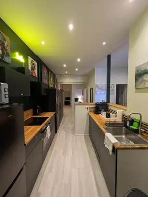Küche/Küchenzeile in der Unterkunft Munich Apartment 110 qm with 3 Bedrooms very cetral location 1 to 10 Guests
