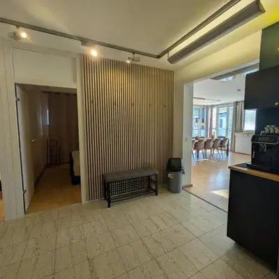 Munich Large Apartment 155 qm with 4 Bedrooms top located 1 to 12 guests
