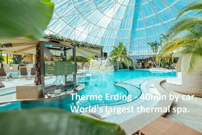 Der Swimmingpool an oder in der Nähe von Cosy 4 room apartment - free parking - balcony - workspace