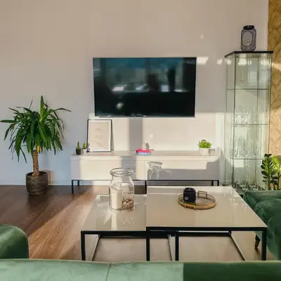 Cosy 4 room apartment - free parking - balcony - workspace