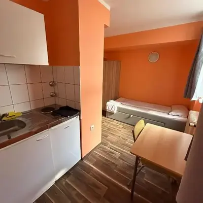 2-Rent Group Hostel Apartments SEN14