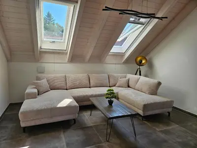 Ein Sitzbereich in der Unterkunft Moderne,ruhige Ferienwohnung in Eicherloh