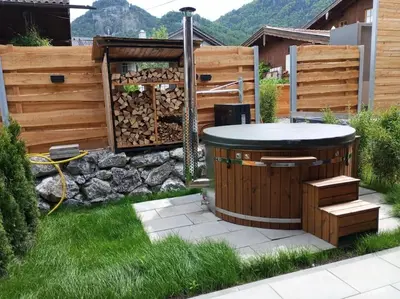 Ein allgemeiner Bergblick oder ein Berglick von der Ferienwohnung aus