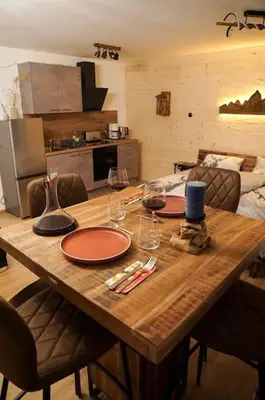 Küche/Küchenzeile in der Unterkunft Wohnung Wendelstein mit Bergblick im Inntal - zentral & ruhig