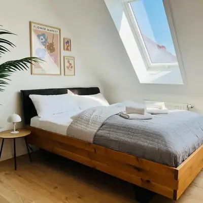 Cozy apartment for 2 near Mering train station