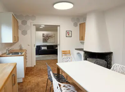 Küche/Küchenzeile in der Unterkunft 10 min subway U-Bahn to Marienplatz 130 m2 - 4BR - 2Bath