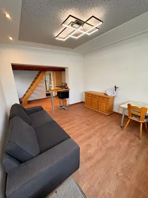 Ein Sitzbereich in der Unterkunft Gemütliche Auszeit in Rennertshofen