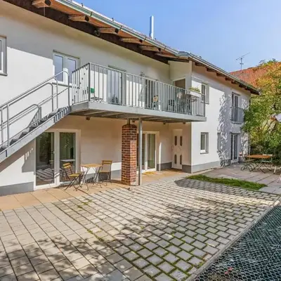 Maisonette mit Kaminöfen Nähe Starnberger See und München