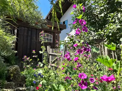 Ein Garten an der Unterkunft Käsküche Bernbeuren anno 1890