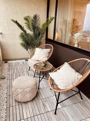Ein Sitzbereich in der Unterkunft Penthouse studio apartment with terrace near Audi