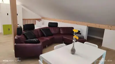 Ein Sitzbereich in der Unterkunft Gemütliche Wohnung im schönen Chiemgau