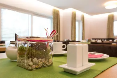 Kaffee-/Teezubehör in der Unterkunft Hotel Bauer garni