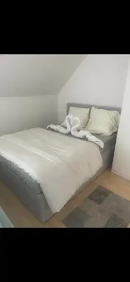Ein Bett oder Betten in einem Zimmer der Unterkunft Wunder schön Appartement