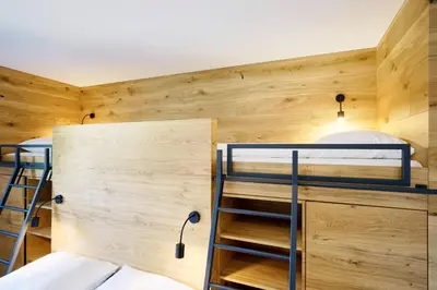 Ein Bett oder Betten in einem Zimmer der Unterkunft Gasthof Neuwirt Unterföhring
